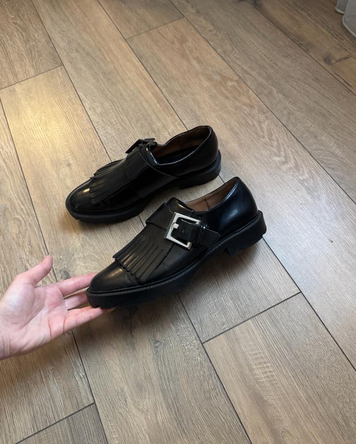 Zara лоферы 39 рр