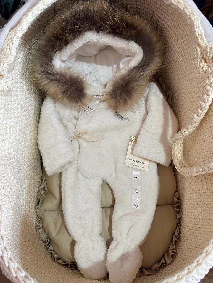 Плюшевый комбинезон с опушкой от Nipperland, размер 68-74