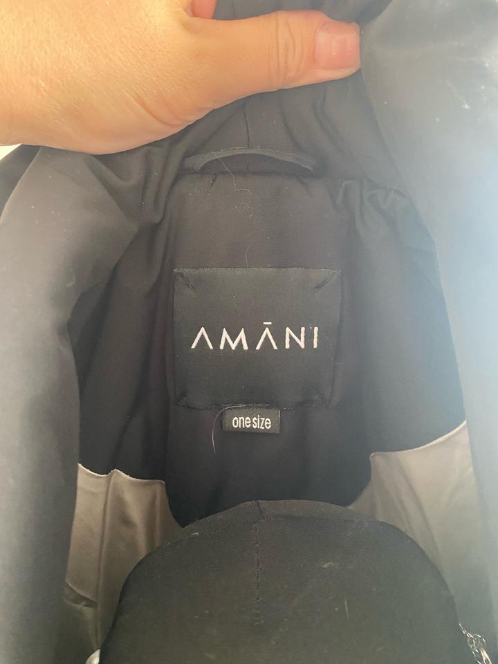 Куртка осенняя от Amani