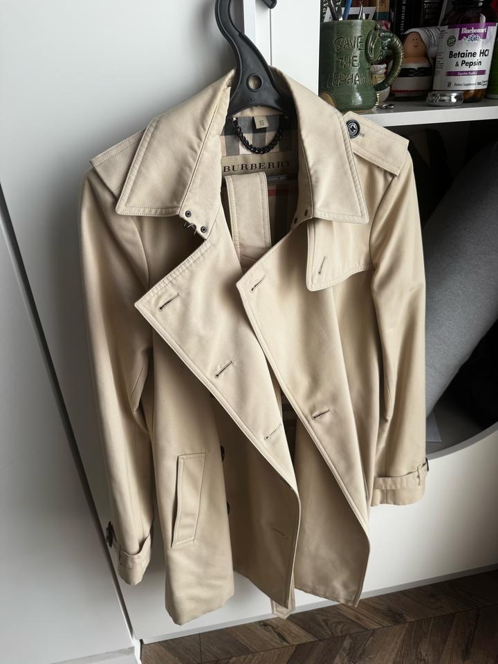 Original Burberry London trench coat 🤍