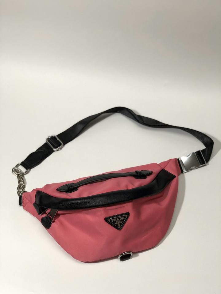 Сумка бананка Prada