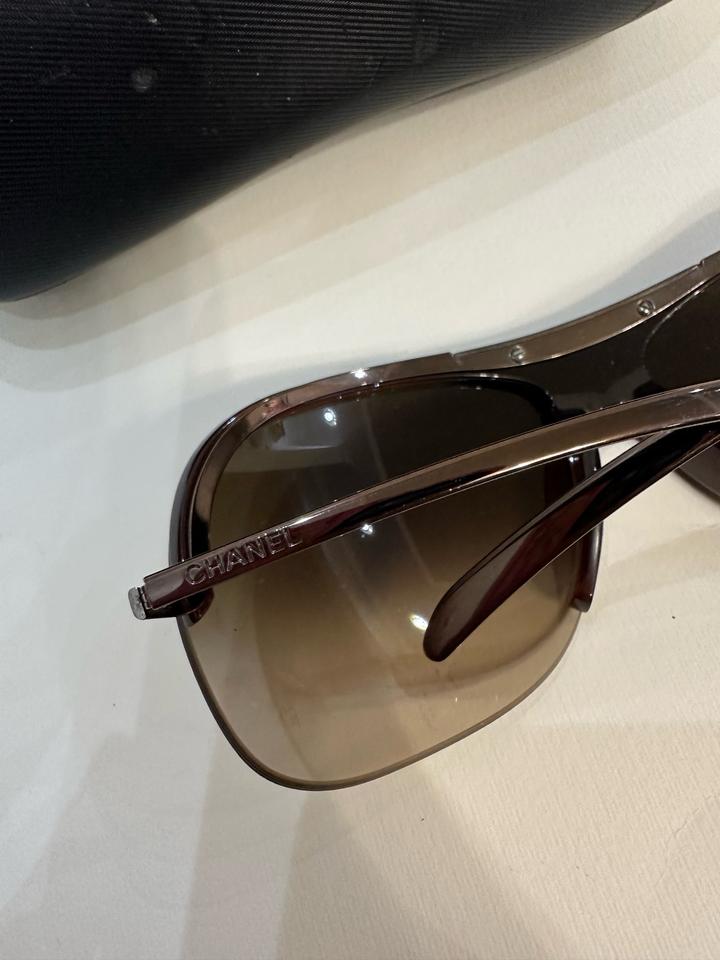 Солнцезащитные очки-маски Chanel