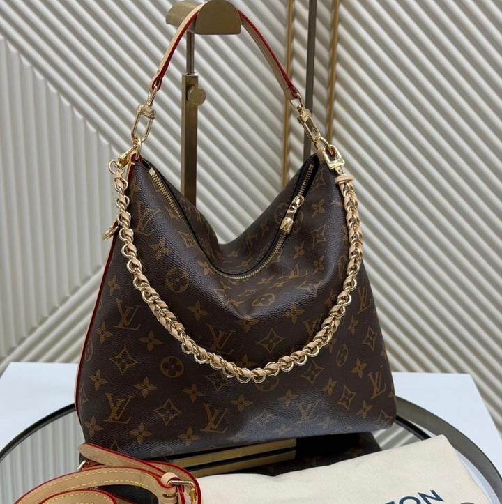 Коричневая вместительная сумка Louis Vuitton