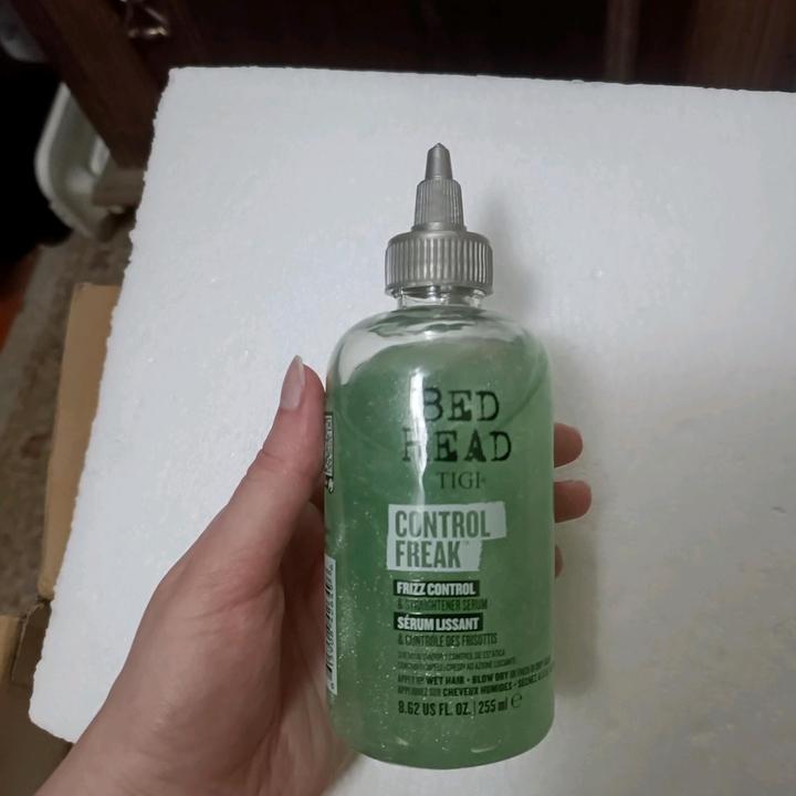 Bed Head control freak