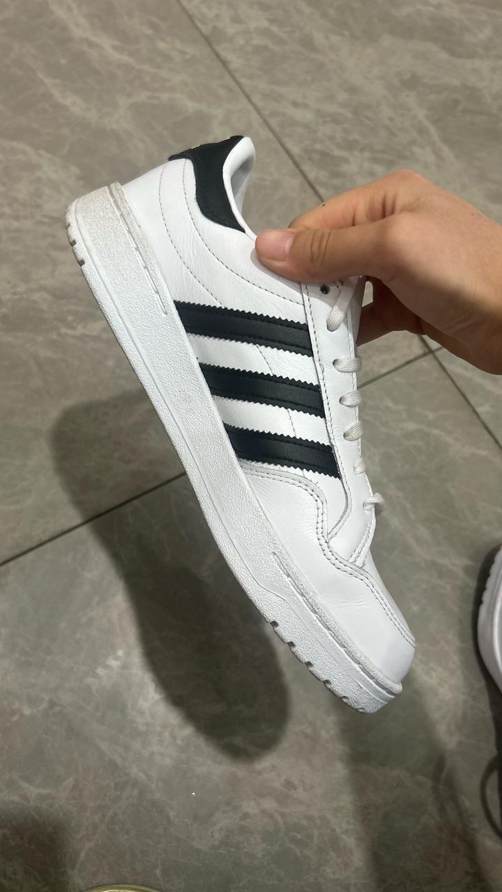 Кроссовки Adidas originals TeamCourt