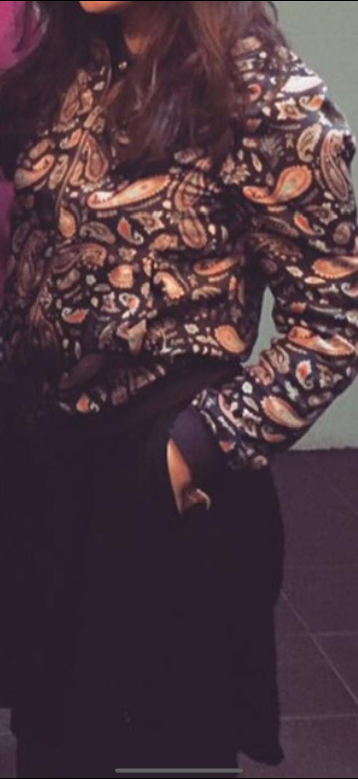 платье в отличном состоянии 1+1