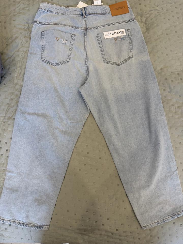 Новые джинсы Zara (42) Relaxed, эффект рванки