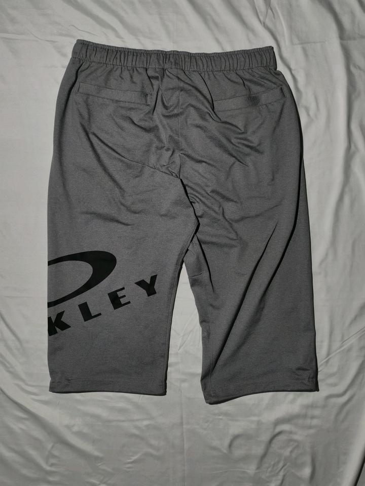 Oakley шорты