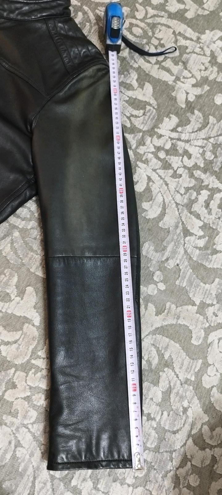 Кожаная куртка Massimo Dutti