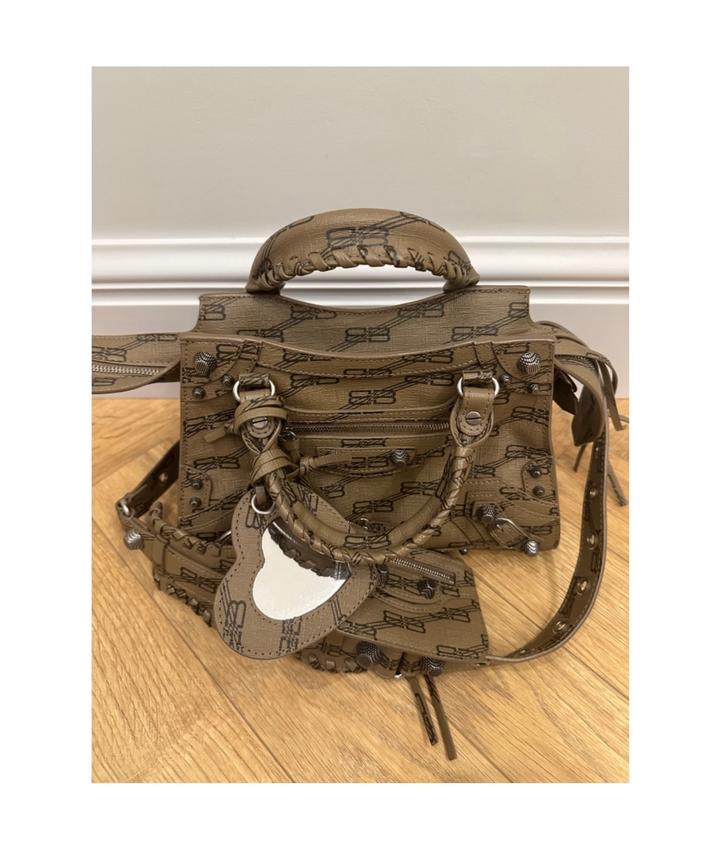 Balenciaga Neo Cagole Handbag