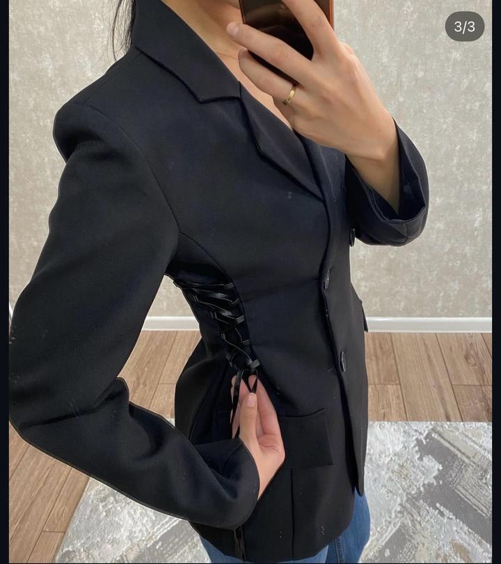 Черный пиджак