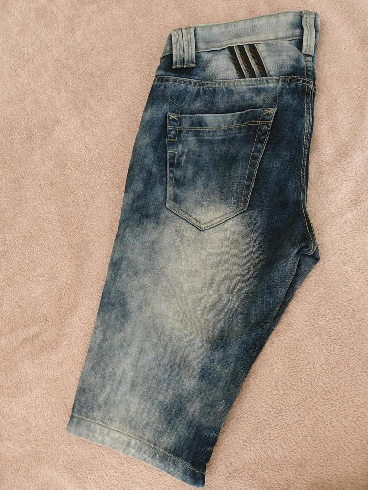 Джинсовые капри, Италия