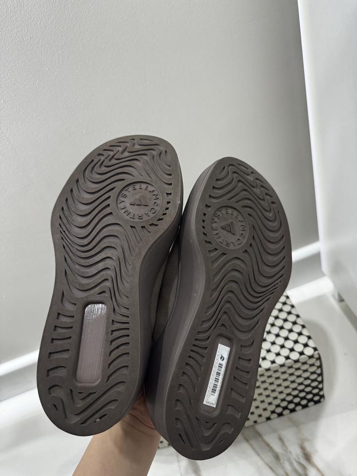 Кроссовки Adidas McCartney