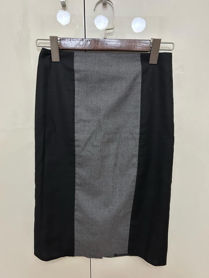 костюм-двойка (жакет + юбка) с контрастными вставками