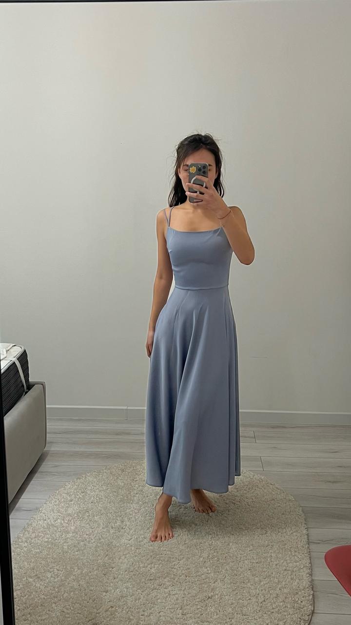 Вечернее платье нежно голубого цвета