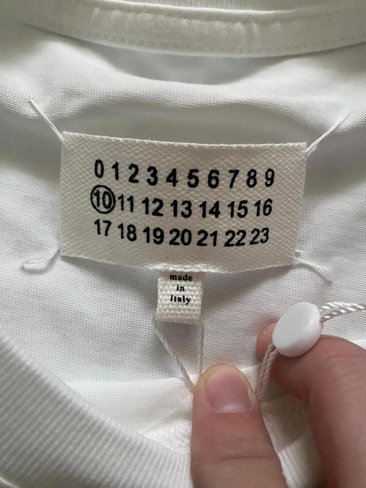 Белая футболка Maison margiela