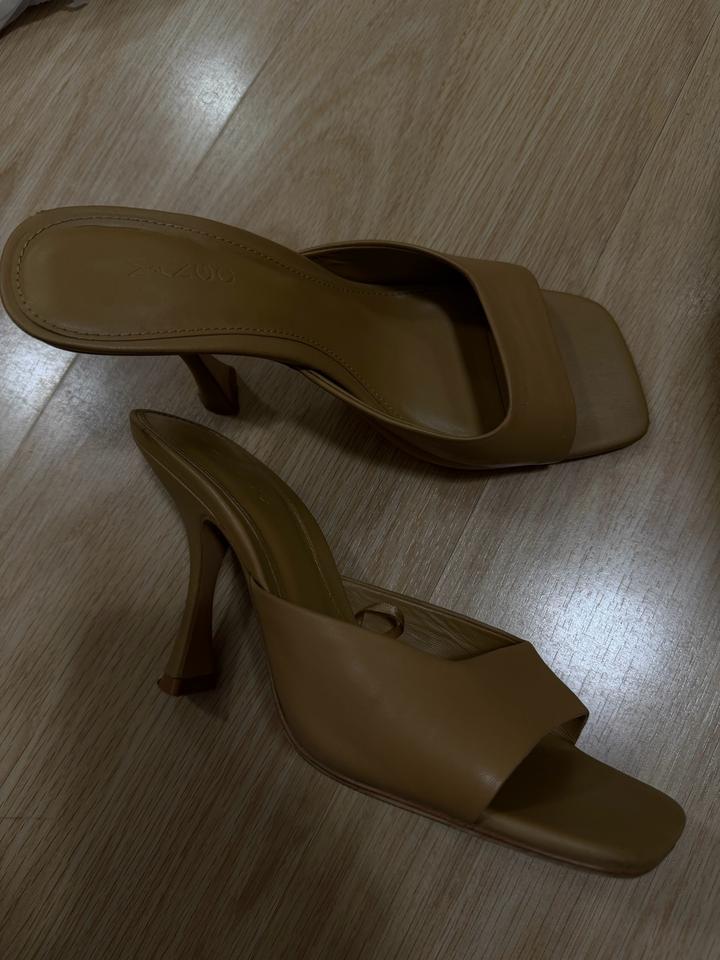 Кожаные босоножки MANGO