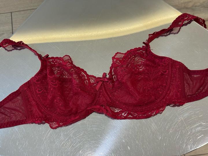 Бюстгальтер