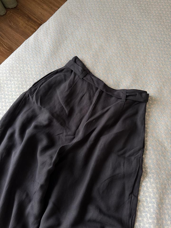 Черные широкие брюки