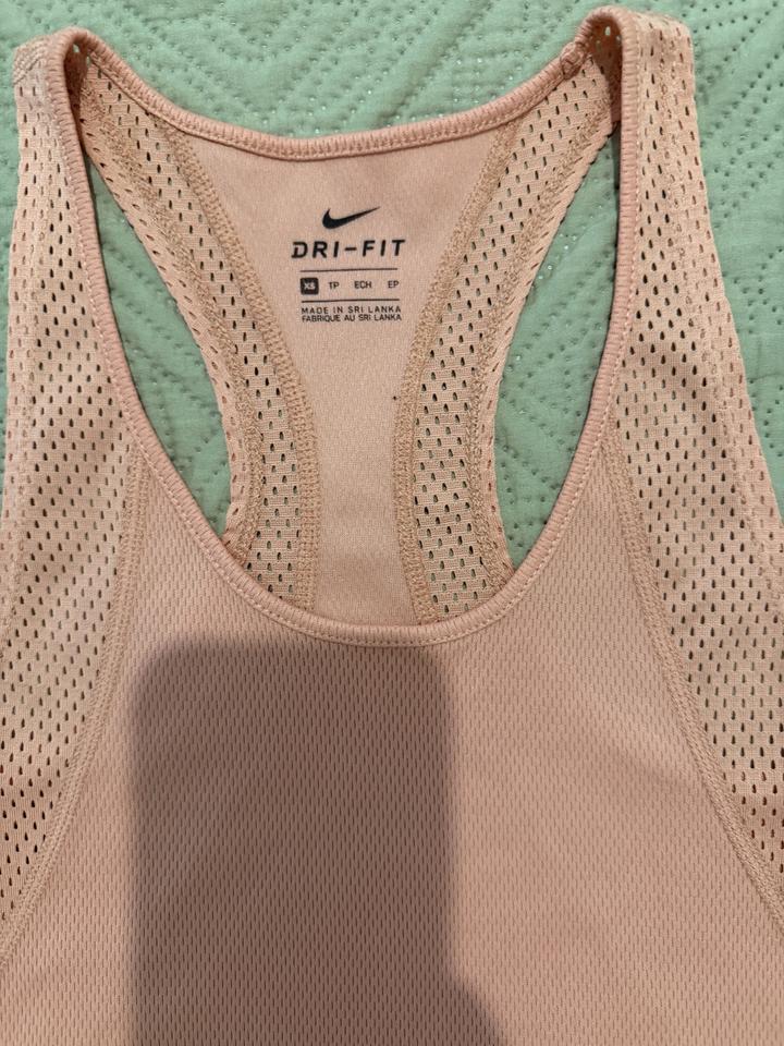 Майка Nike xs