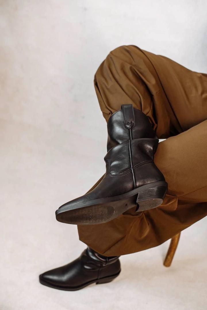 Кожаные казачки