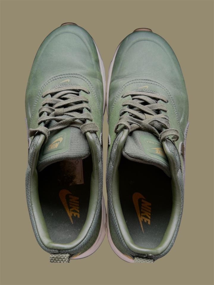 Nike кроссовки