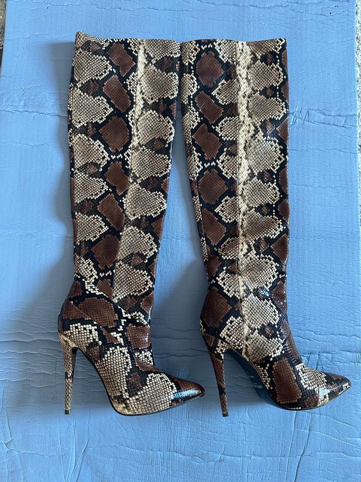 Ботфорты Saint Laurent