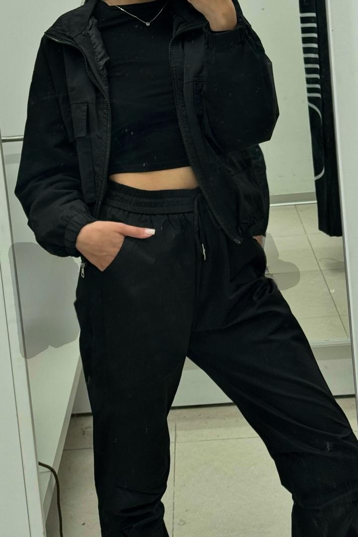 Спортивный костюм