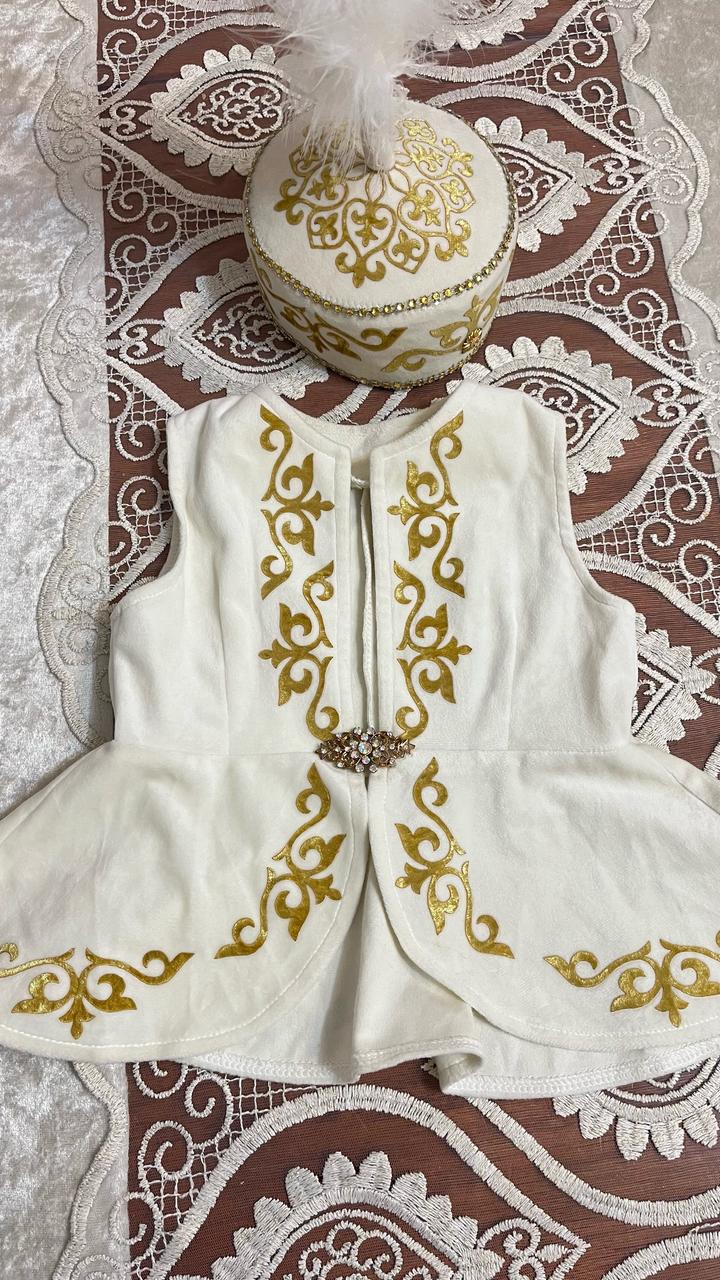 Национальное казахское одежда для детей