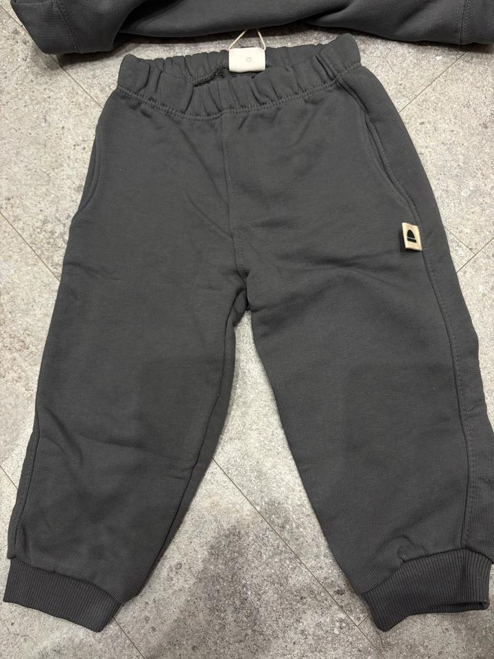 Продам детскую двойку zara