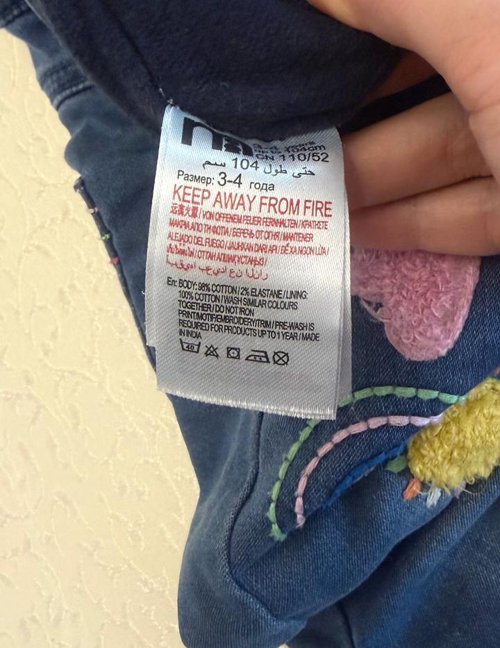 Джинсовый комбинезон для девочки mothercare
