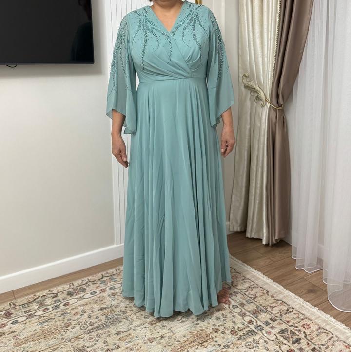 Продается платье