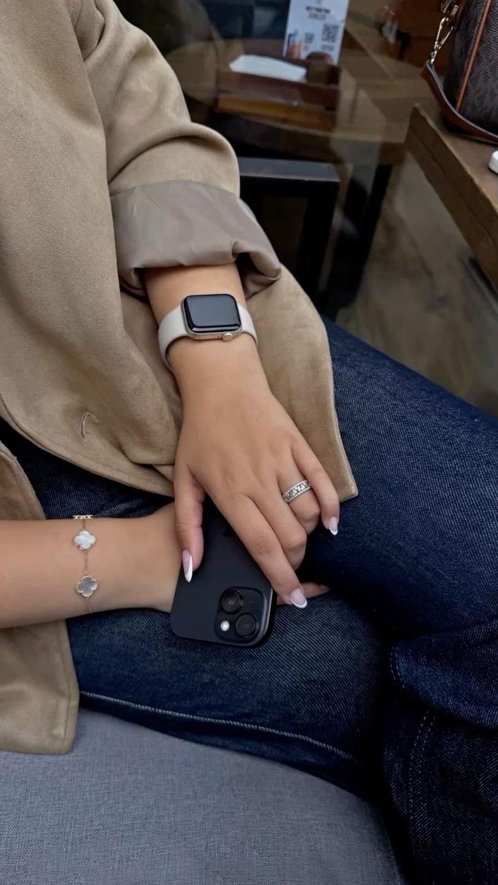 Apple Watch SE Gold