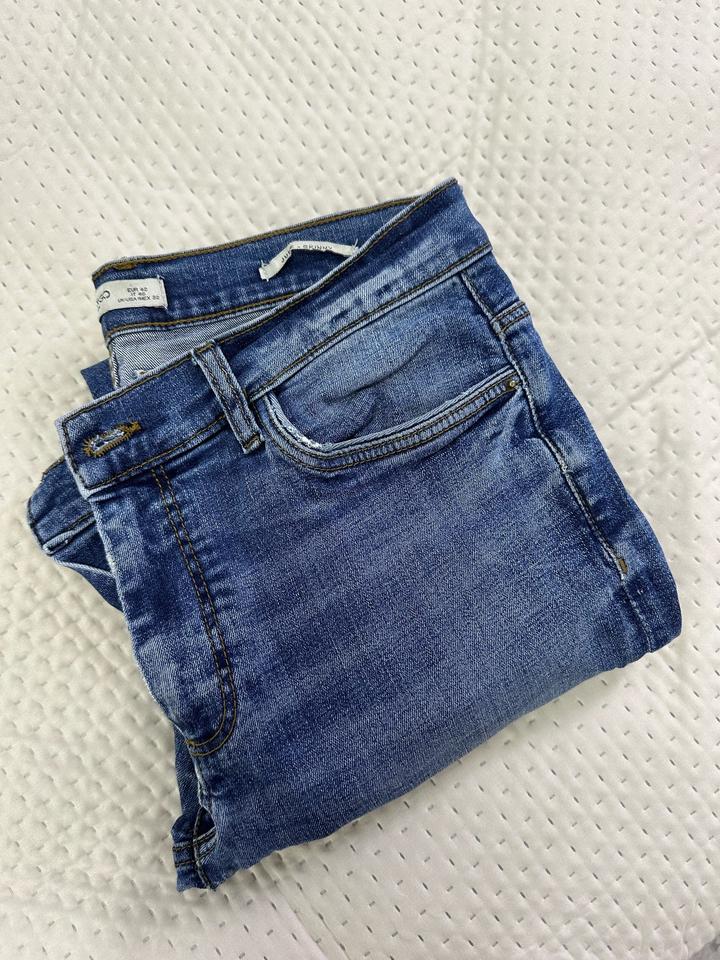 Джинсы манго