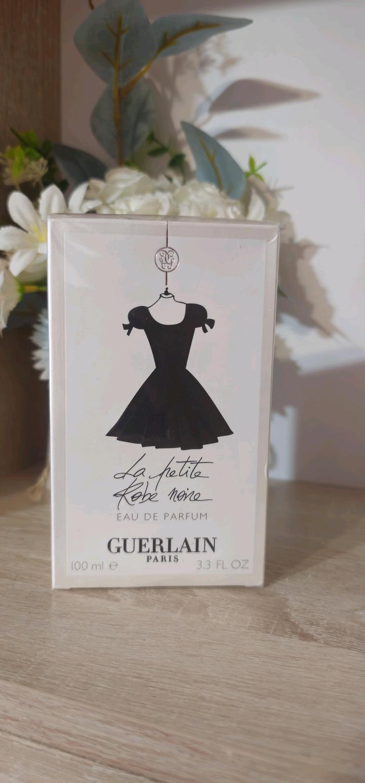 La Petite Robe Noire Guerlain