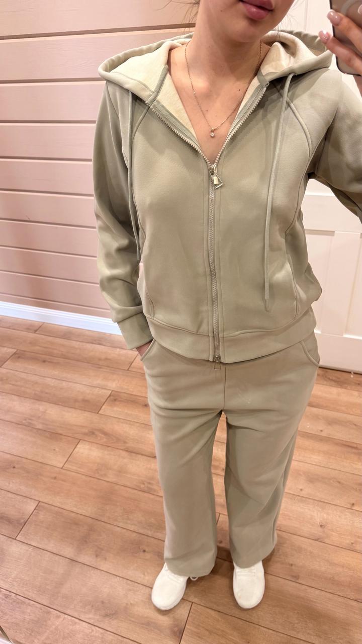 Oysho спортивный костюм