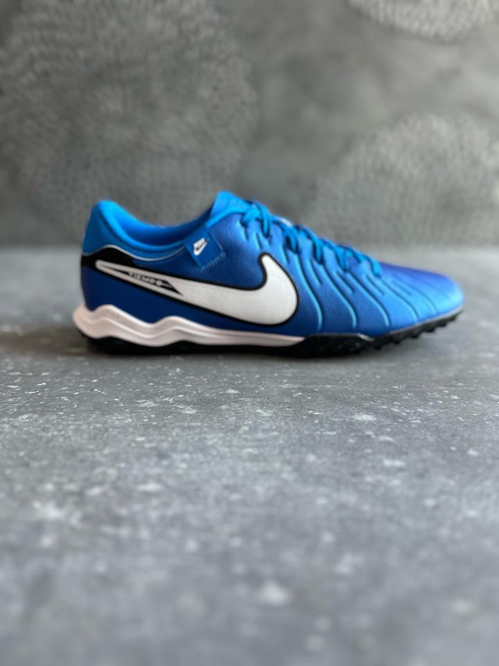 Сороконожки Nike Tiempo Legend 10