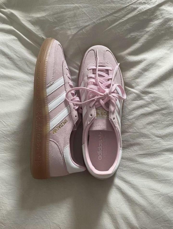 Adidas spezial