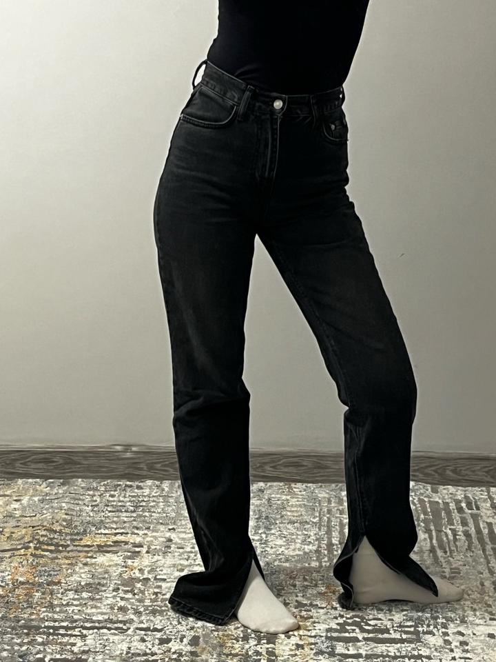 Темно-серые джинсы lime