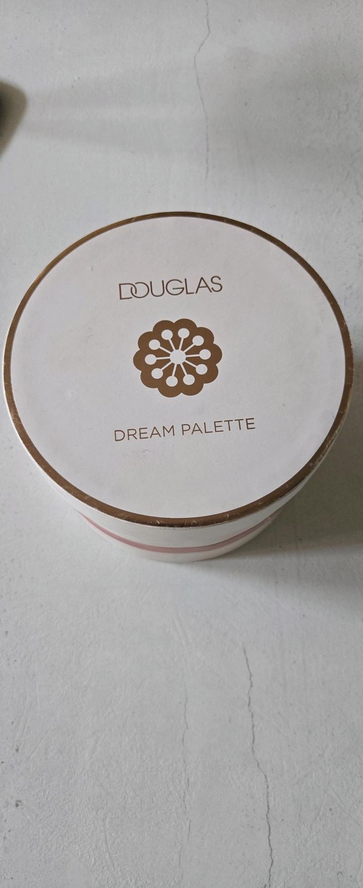 Косметика DOUGLAS Dream pallet