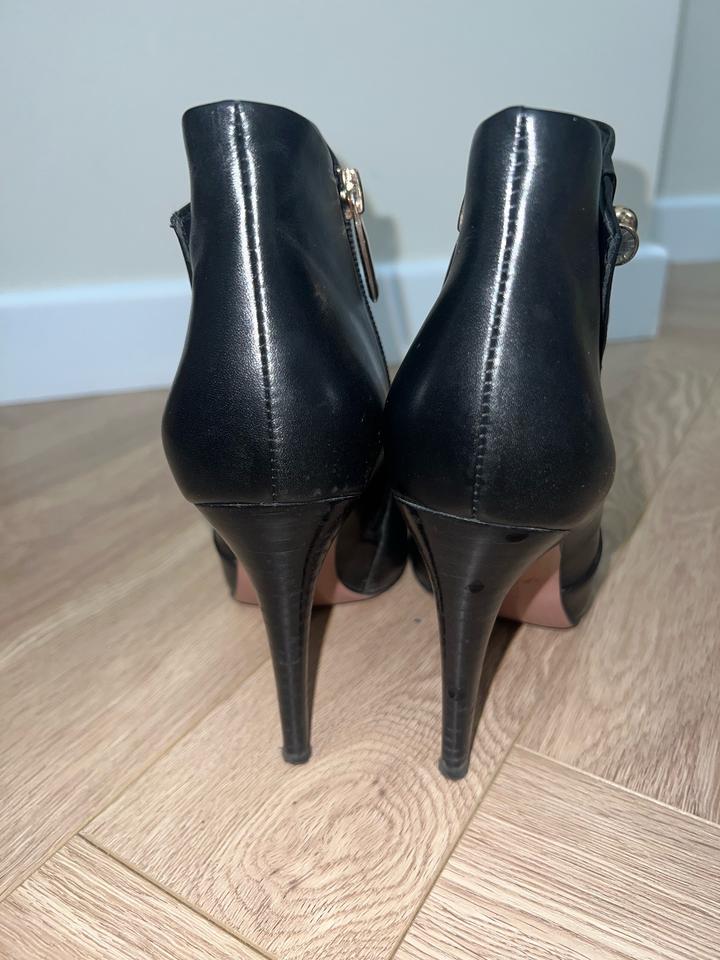 Ботильоны Basconi кожаные