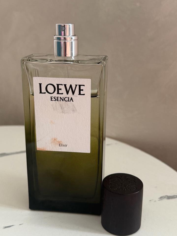 LOEWE Esencia 🌿Остаток флакона представлен на фото
