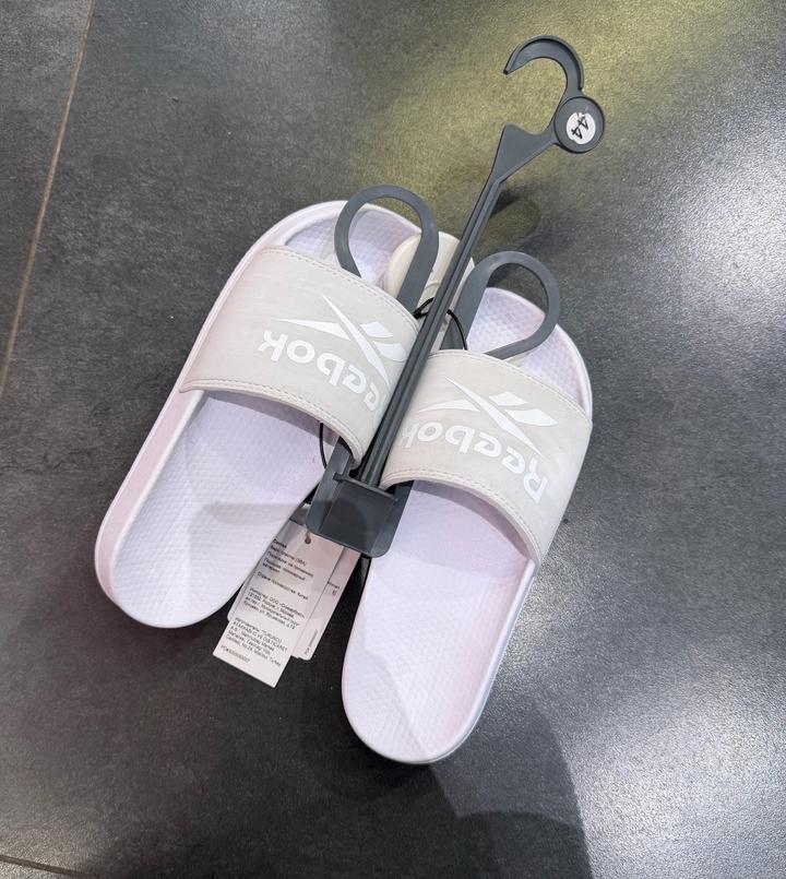 Шлепанцы Reebok