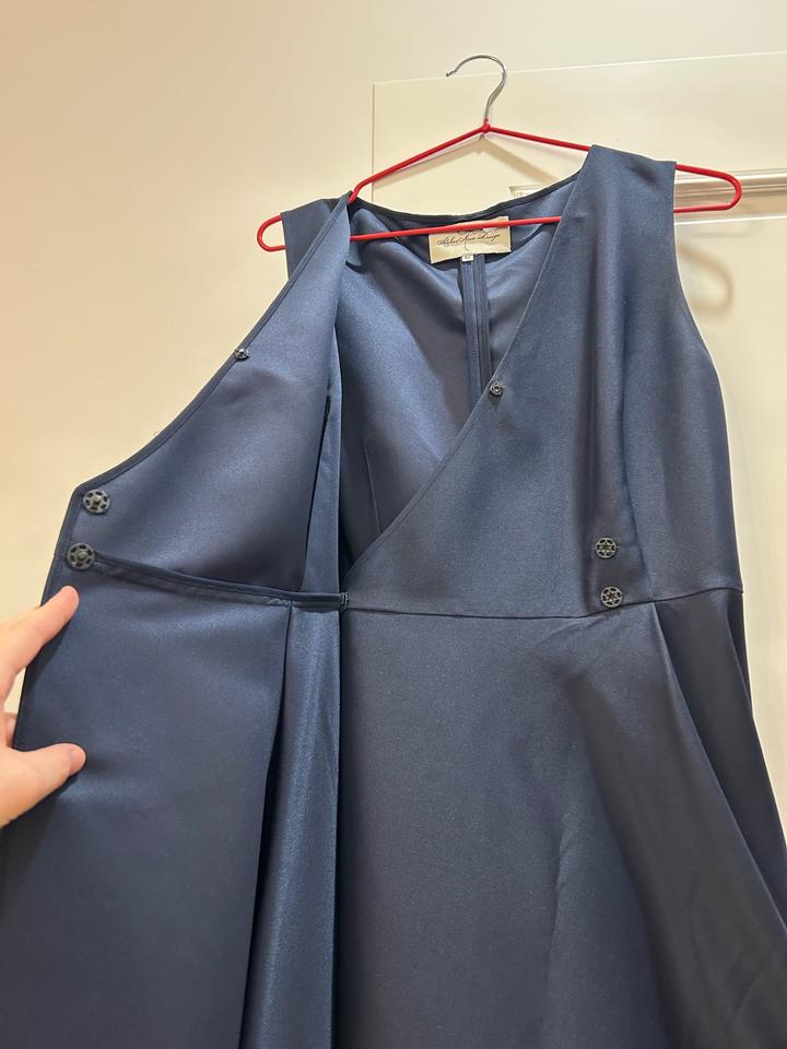 Темно синее платье ручной работы