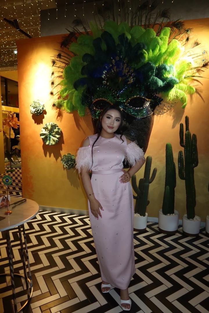 Платья Lusabitovna купила за 75к продаю 40к