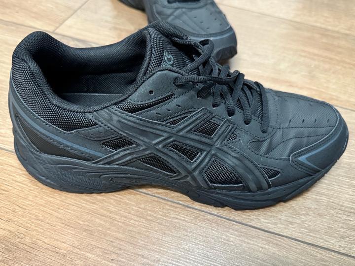 Кроссовки Asics