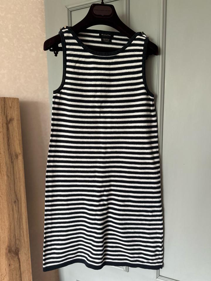 Платье Massimo Dutti