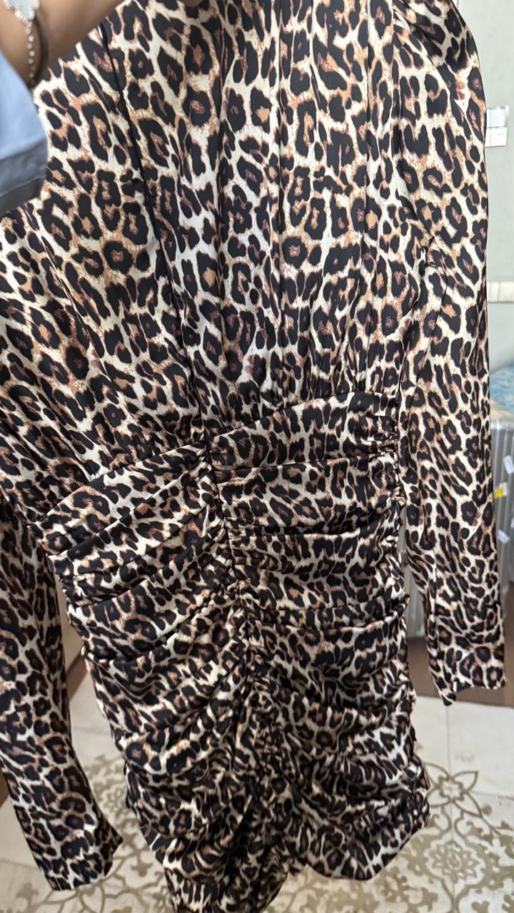 Платье до колен