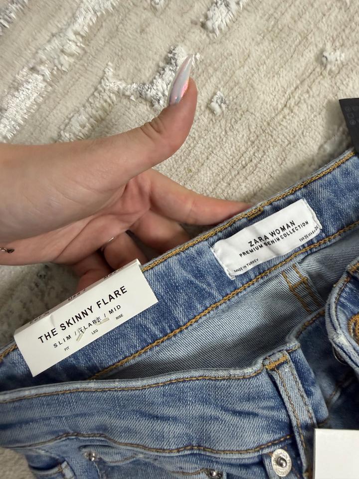 Джинсы клеш Zara