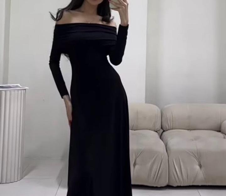 Платье обтягивающее